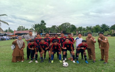 Klub KramKrum SMKN 1 Woyla tampil di Lapangan Hijau.